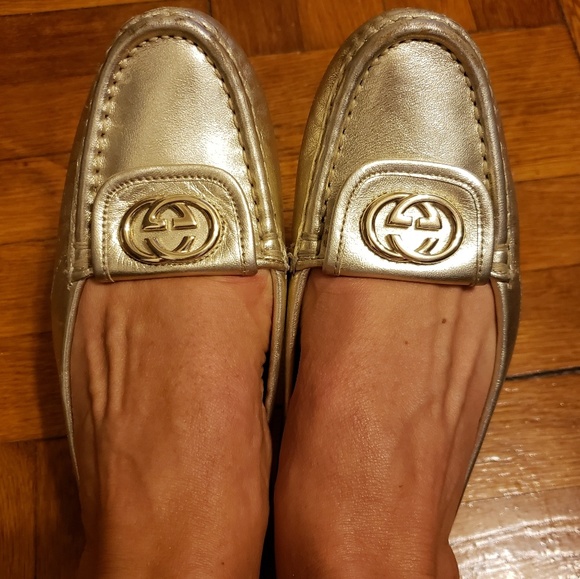 Gucci Shoes - GUCCI🥰AUTHENTIC sz 6 SOFT LEATHER GG LOAFER